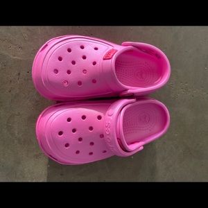 Kids pink crocs size c10